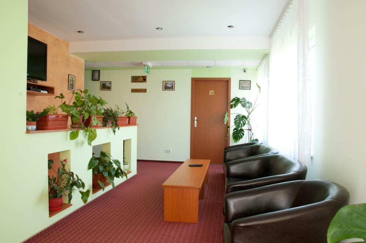 Pension Delia Gardens Timisoara Exterior photo